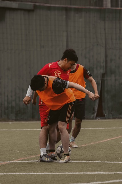 为突出