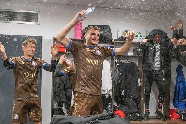 球员之间的 球员之间的